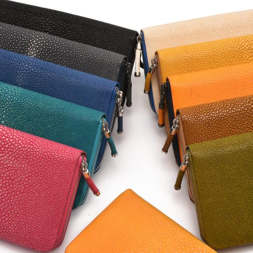 pochettes zip en galuchat 5