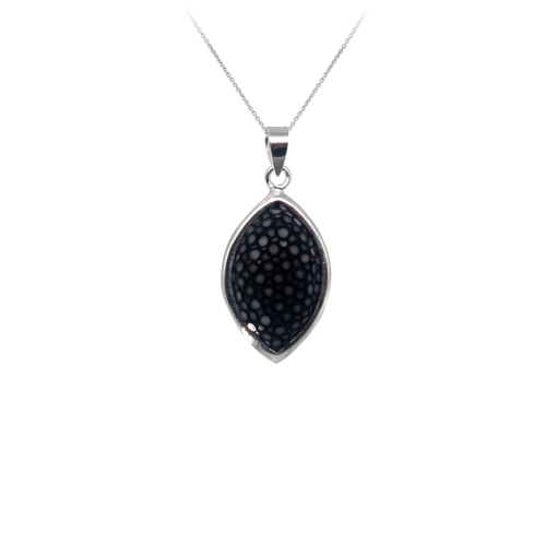 Marquise pendant in 925 sterling silver and black stingray