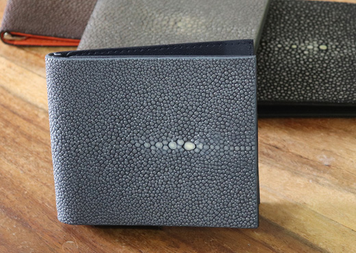 portefeuille clip galuchat lapis 3
