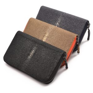 mini pochette zip en galuchat