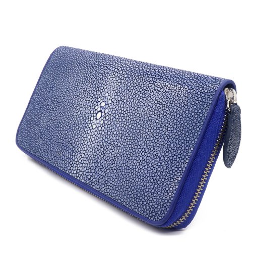 Long wallet with zip closure in stingray, Saphir color