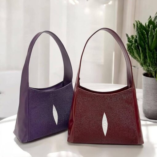 Sac Hobo Taille Grande en Cuir de Vache et Stingray 1